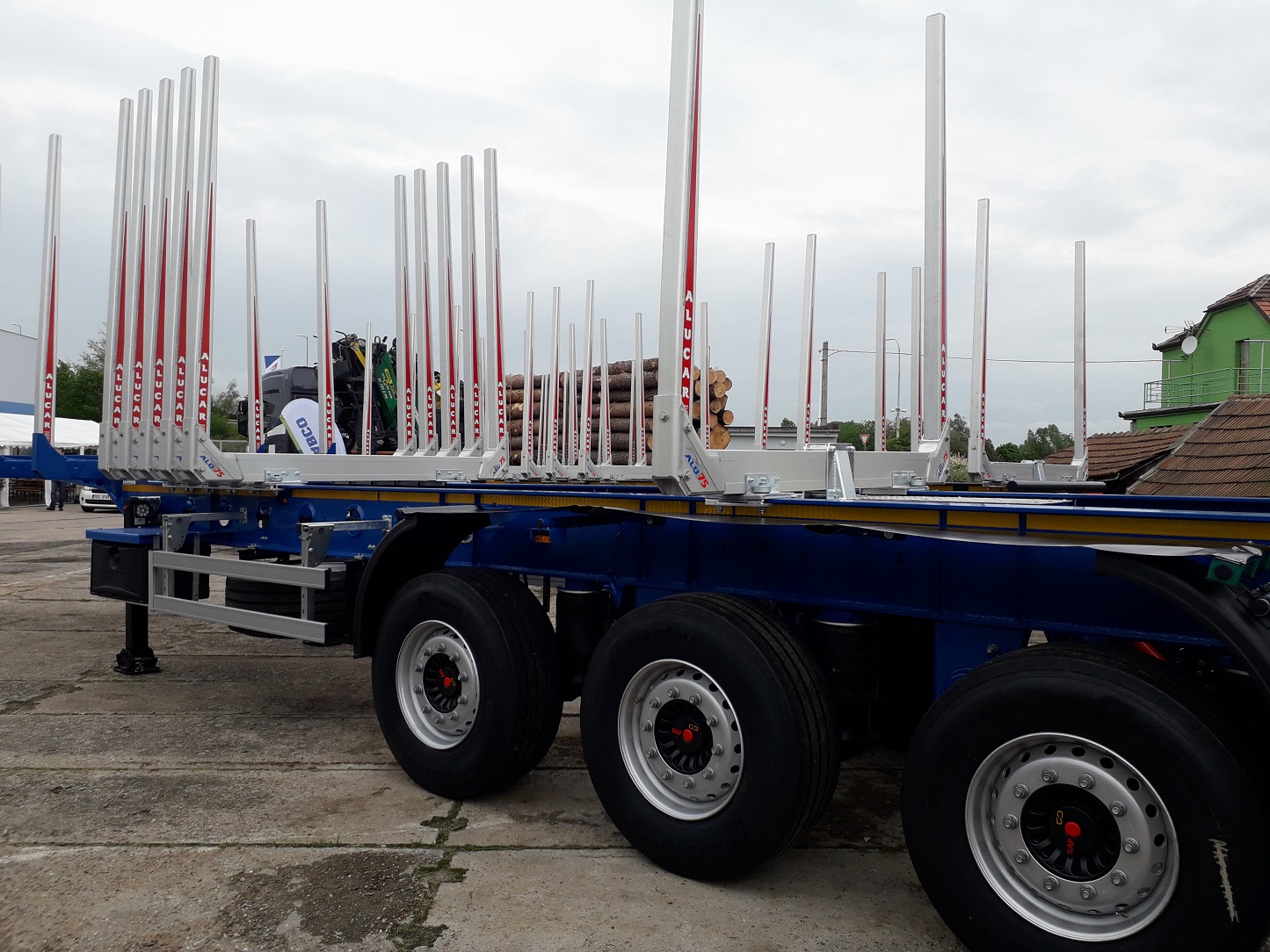 Pevný TOM NR 42.27.03