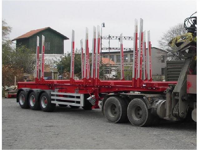 Přestavba 3-osého kontejnerového návěsu s 8-mi opleny a klanicemi Alucar